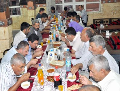 Akçakale Müftülüğü İftar Yemeği Verdi