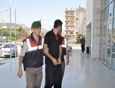 AVSALLAR - Kapkaçcı Otomobil Kiralarken Yakalandı