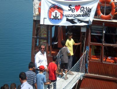 Sevgi Çocuklarına Tren ve Tekne Gezisi