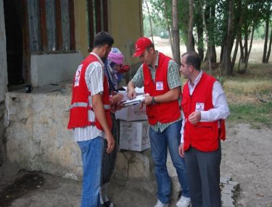 Türk Kızılayı Patnos Şubesi`nden Muhtaçlara Yardım
