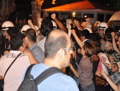 Tutuklamaları Protesto Eden İşçi Partililer Adliyede Polise Saldırdı