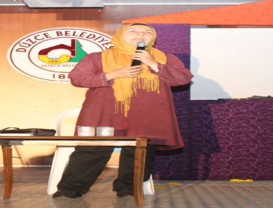 Yıldız Ramazanoğlu Düzcelilerle Söyleşide Bulundu