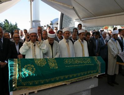 Ak Parti`li Güler`in Kayınpederi Son Yolculuğuna Uğurlandı