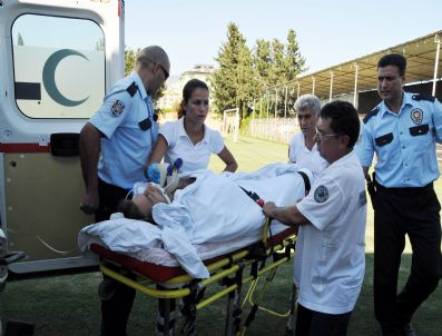 Antalya`da Yer Olmayınca Hasta Helikopterle Alanya`ya Sevk Edildi