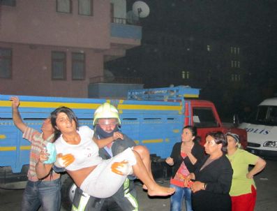 Apartman yangınında can pazarı