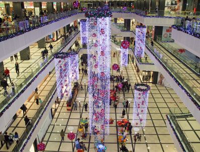 AVM'ler bayramda 23.00'e kadar açık