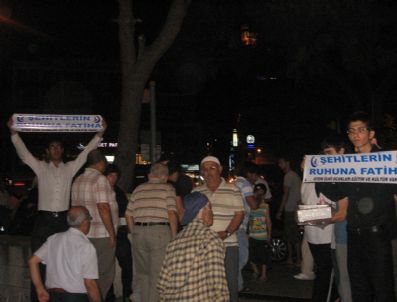 Aydın Ülkü Ocakları Eğitim ve Kültür Vakfı Şehitleri Unutadı