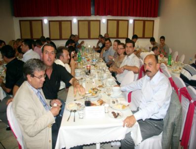 Bakan Yazıcı, Eskişehir Esnaf Odaları Birliği`nin İftar Yemeğine Katıldı