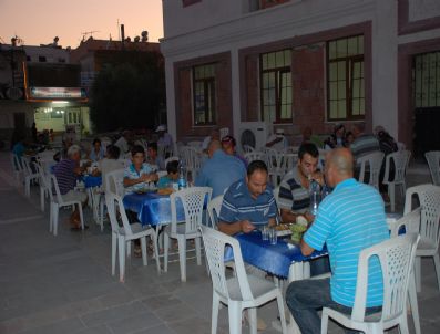 Didim Kızılay’dan İftar Sofraları