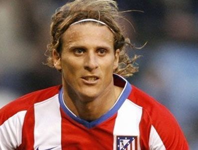 Forlan yarın imzaya gelebilir