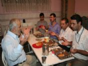 İhlas Çalışanları İftarda Buluştu