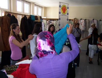 GÜRLEK - İhtiyaç Sahiplerine Giysi Yardımı