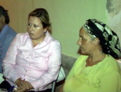 Milletvekili Gürkan Acılı Ailenin Evine Misafir Oldu