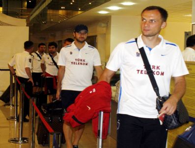 Trabzonspor Tur İçin İstanbul`a Gitti
