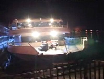 Yolcu Motoru Yük Gemisi İle Çarpıştı