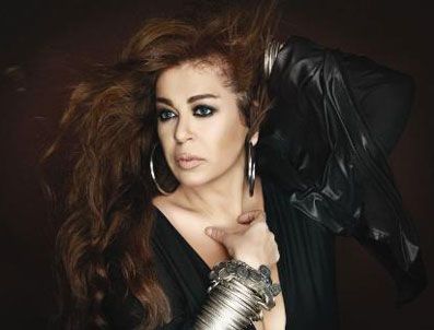 Zerrin Özer: Hatalarımı da seviyorum