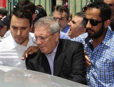 SUAT TURGUT - Aziz Yıldırım cezaevine gönderildi