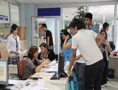 Denizli Belediyesi 2 Bin 500 Lise Öğrencisine Burs Verecek