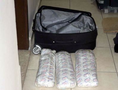 Erzincan’da 9 Kilo 959 Gram Esrar Maddesi Ele Geçirildi