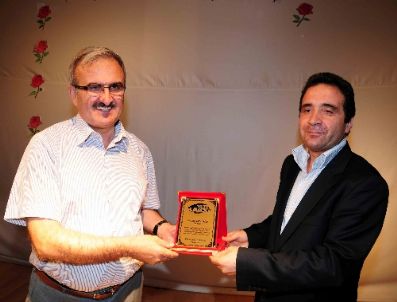 HÜSEYIN DEMIRBAŞ - Sevgi Evleri’ndeki Çocuklar, İftarda Vali Karaloğlu`nu Ağırladı