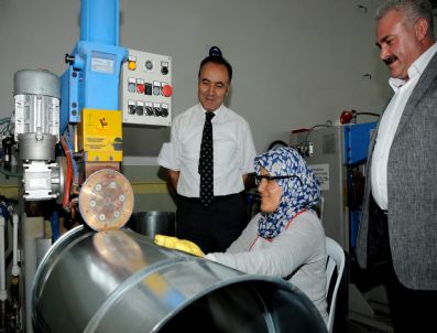 MEHMET BAYGÜL - Vali Altıparmak Organize Sanayi Bölgesinde