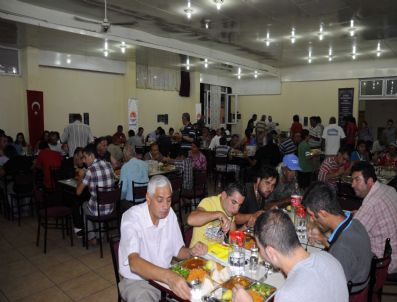 Başkan Altungün`den Belediye Personeline İftar