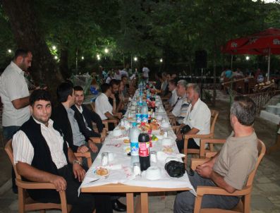 Başkan Yazıcı`dan Basın Mensuplarına İftar