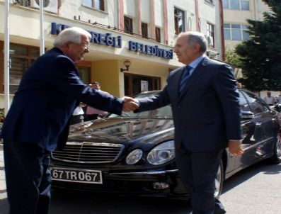 Belediye Başkanı`ndan Valiye Şaşırtan Şikayet