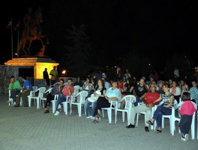 Belediyeden Ramazan Eğlencesi