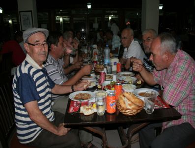 Bitez Belediyesi Yaşlıları Konuk Etti