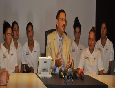 Kaski Kadın Basketbol Takımı Özhaseki`yi Ziyaret Etti