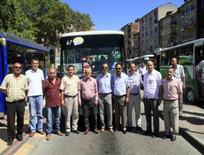 HASAN ÖZTÜRK - Kocaeli`de Halk Otobüsleri Bir Günlük Hasılatlarını Somali`ye Bağışladı