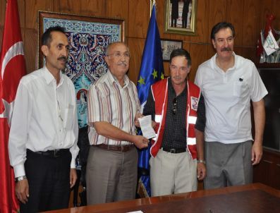 Kütahya Belediyesi Personelinden Afrika`ya Yardım Eli