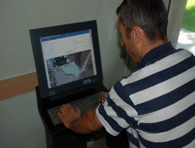 Mezar Bilgileri Kiosk Ekranında