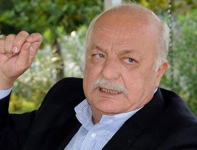 Sadri Şener'in yurtdışı yasağı kaldırıldı