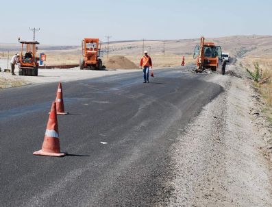 Sorgun-çekerek Yoluna Yama Çalışmaları Başladı