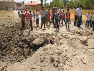 Yüksekova`da Zırhlı Polis Aracına Mayınlı Tuzak