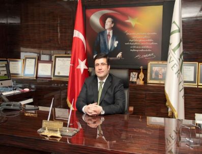 Zirve, Bilimsel Yayında Vakıf Üniversiteleri Arasında Türkiye 11`ncisi Oldu