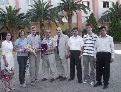 Amerikalıl Parlamenter, Özel Yamanlar Koleji’ni İnceledi