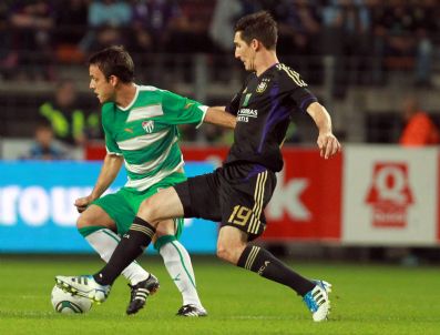 Bursaspor`da Yönetim, Oynanan Futboldan Memnun