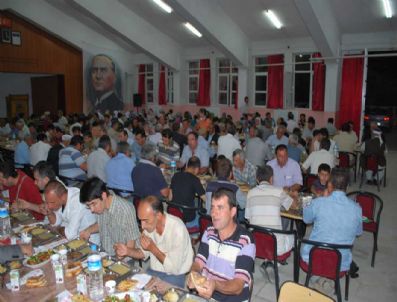 HALİT ERGENÇ - Pazarlar İftar’da Buluştu