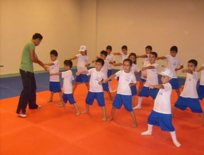 Yaz Spor Okulları`nda 3. Dönem Coşkusu