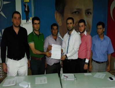 ALI SAKAR - Ak Parti Yavuzeli Gençlik Kolları Başkanı İbrahim Sakar Oldu