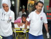 Arkadaşını Beklerken Hırsız Zannedilerek Bıçaklandı