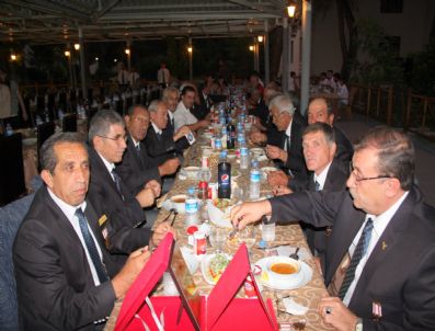 SAMET ERCOŞKUN - Askeriyeden Gaziler ve Şehit Yakınlarına İftar