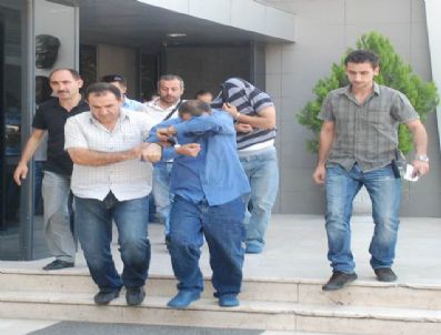 Çelik Kasa Hırsızları Bursa`dan Çaldı, İstanbul`da Yakalandı