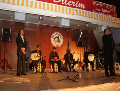 Düzce Belediyesinden Kadir Gecesinde Özel Program Yapıldı