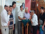 Kadir Gecesi`nde Sakal-ı Şerif`e Büyük İlgi