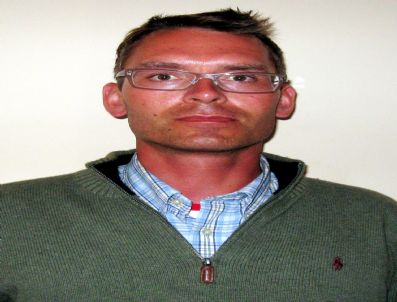 Kargo İle Böcek Gönderen Profesöre 28 Bin Tl Ceza