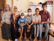 Lösemi Olan Kardeşleri İçin İnşaatlarda Çalışıyor